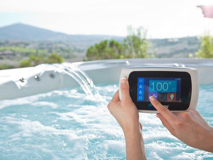 Get to know your hot tub’s features and benefits using a convenient remote-controlled panel.